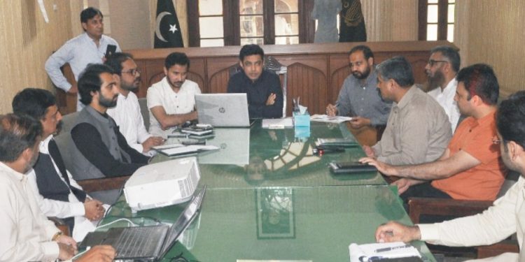 انسداد ڈینگی مہم عید الاضحٰی میں بھی جاری رہے گی۔ ڈپٹی کمشنر