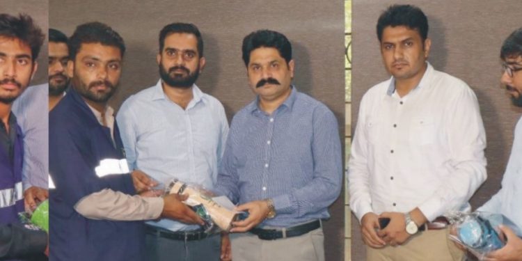 شہریوں کو پارکنگ کی معیاری سروسز فراہم کرنے کیلئے اقدامات جارہی ہیں۔ ایم ڈی پارکنگ کمپنی