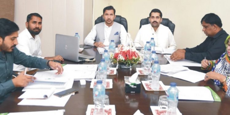 ایف ڈبلیو ایم سی کی طرف سے عید الاضحیٰ کے دنوں میں کام کرنے والوں کے لیے اضافی تنخواہ