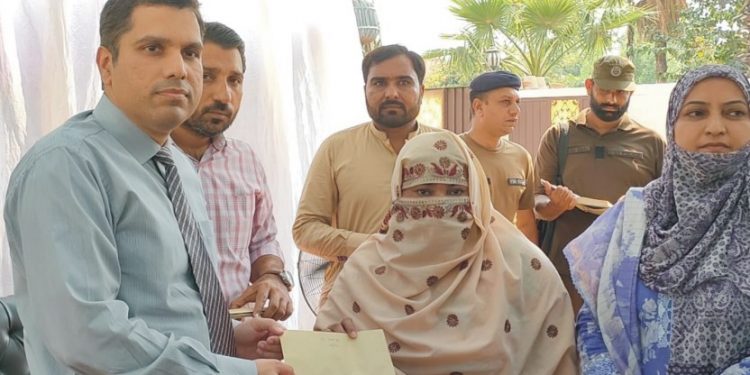 ڈپٹی کمشنر کا محکمہ سوشل ویلفیئر کے زیر انتظام چلنے والے  نشیمن کا دورہ