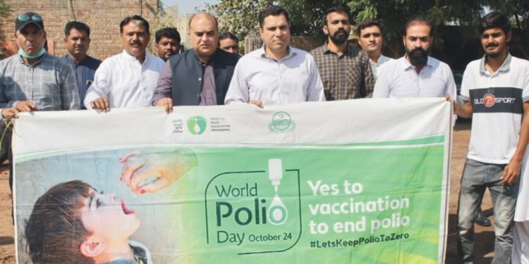 انسداد پولیو کے عالمی دن پر فیصل آباد میں آگاہی واک کا انعقاد