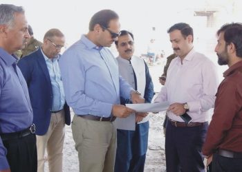 نشاط آباد اوور ہیڈ برج کی تزئین وآرائش پر کام کا آغاز