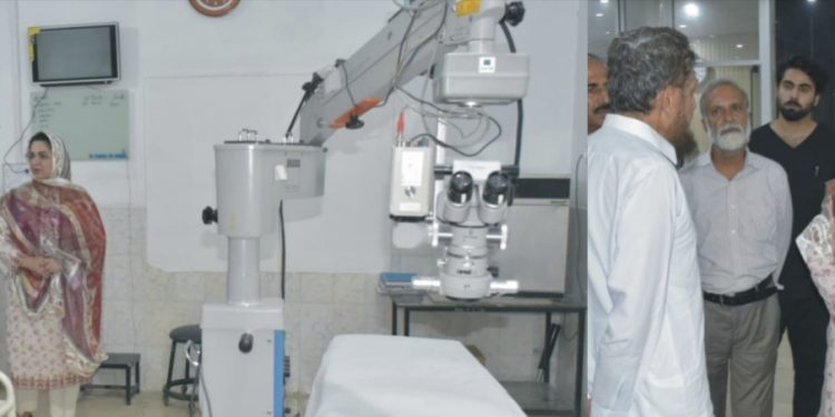 کمشنرسلوت سعیدنے انٹیپنڈنٹ میڈکل کالج کا دورہ