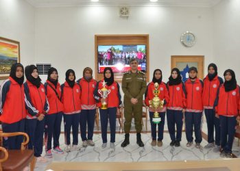 فیصل آباد پولیس کی وویمن ٹیم نے ہینڈ بال میچ جیت لیا