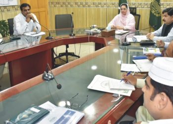 کمشنر سلوت سعید کی زیر صدارت ڈویژنل انوائرمنٹل اپروول کمیٹی کا خصوصی اجلاس