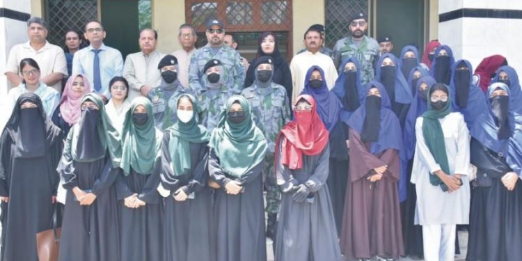 گورنمنٹ کامرس کالج میں انسدادِ منشیات آگاہی سیمینار کا انعقاد